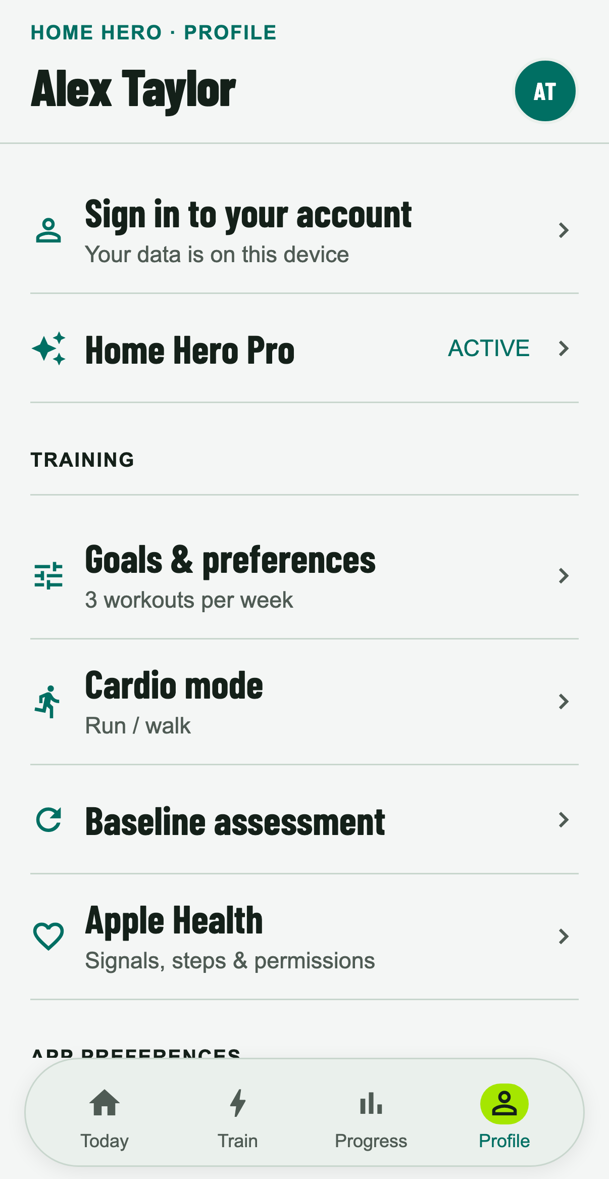 Home Hero Profile screen with training preferences, Apple Health, language and appearance controls.